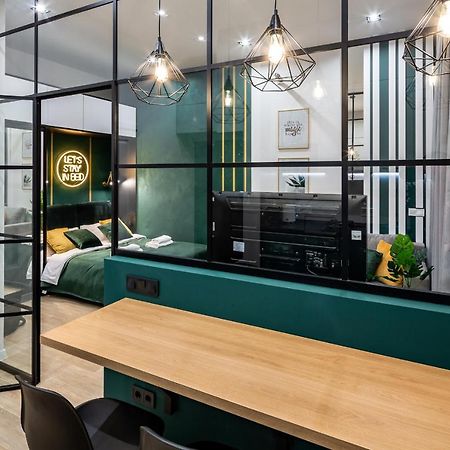 Emerald Lux Apartment. Liveinlviv Eksteriør billede